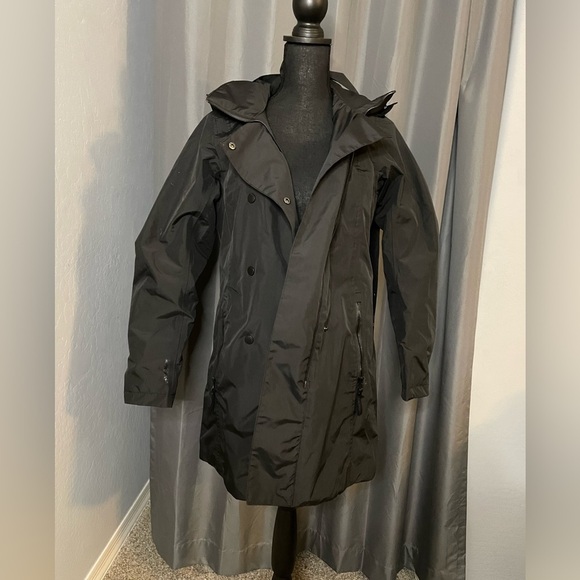 75. Helly Hansen Women’s Wesley II Insulated Trench, NWT, Size S - Picture 1 of 5